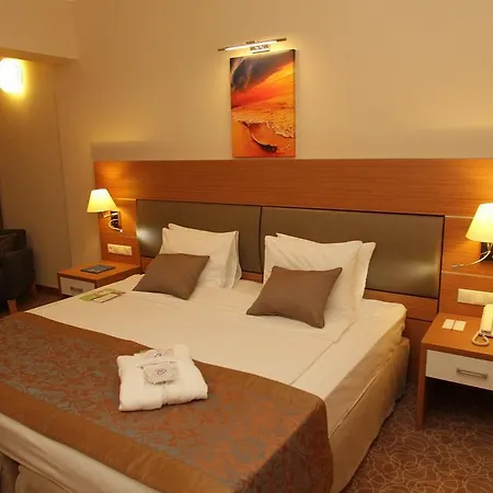 Dedeman Hotel Rize